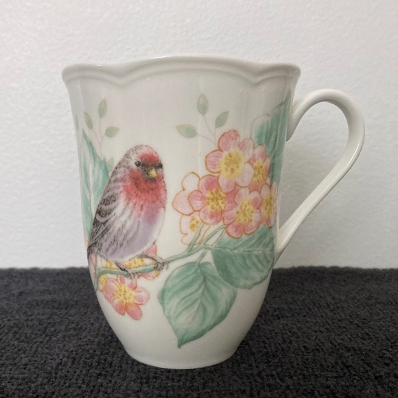Set of 4 LENOX Butterfly Meadow Flutter Bird Mugs - Picture 11 of 16